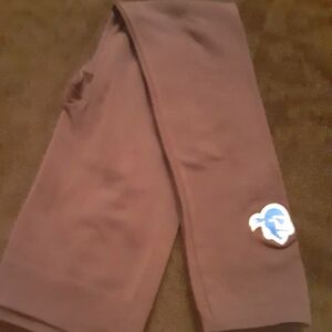 Leggings w/Seton Hall logo)
